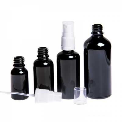 Sklenená fľaška, čierna lesklá, biely rozprašovač, 100 ml