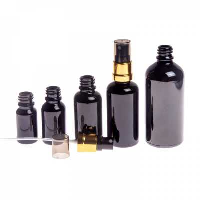 Sklenená fľaška, čierna lesklá, čierno-zlatý rozprašovač, 100 ml