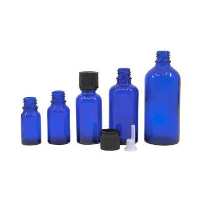 Sklenená fľaška, modrá, čierny vrúbkovaný vrchnák s poistkou, 100 ml